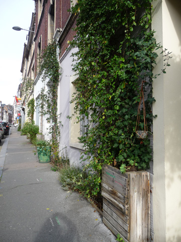 Rue Edouard Adam